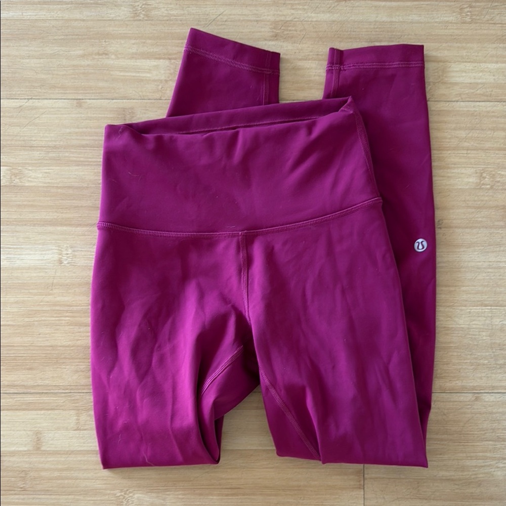 Lululemon Wunder Train High Rise Tight 25”